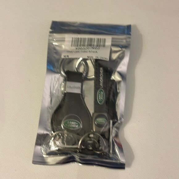 Land Rover Key Fob Keychain in Black Leather with Logo Set of 2 NWT - Picture 4 of 4